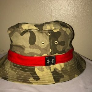 Camo underarmor bucket hat